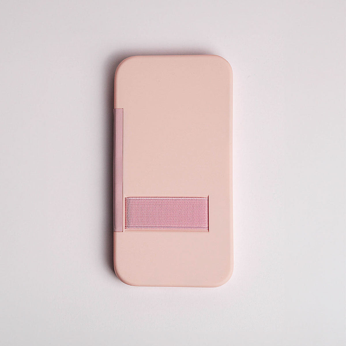 Klak gepersonaliseerd iPhone hoesje. Zelfsluitend. Met gratis gravure