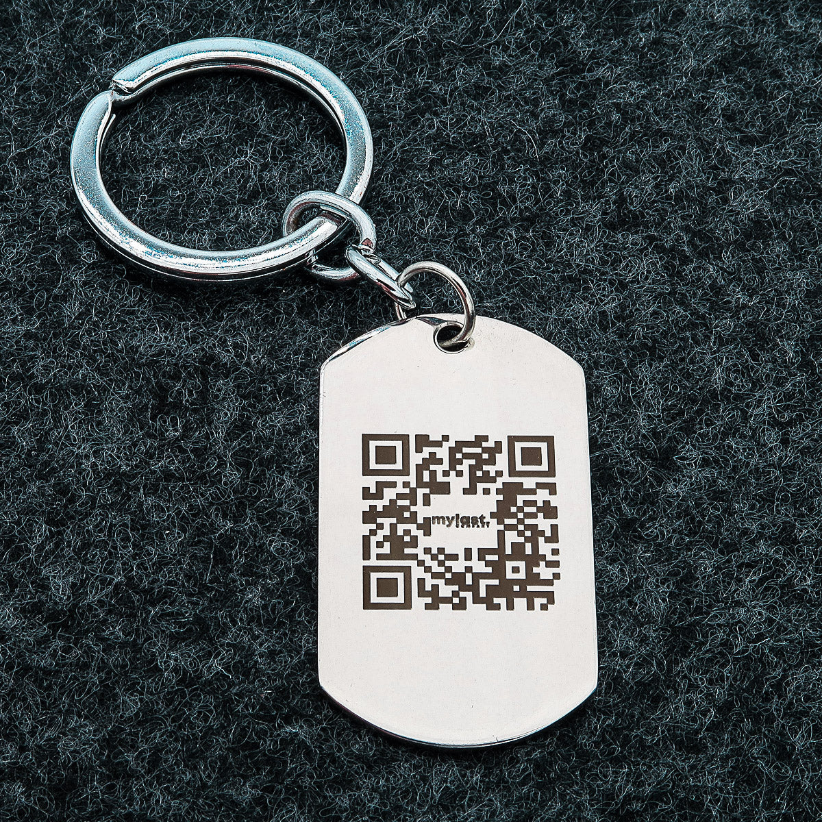 Sleutelhanger gegraveerd met logo of QR-code